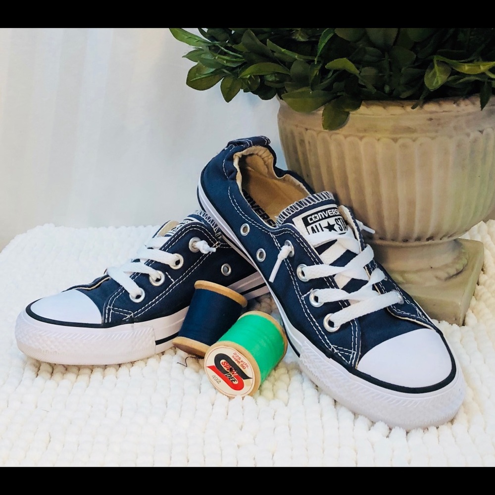 Converse Shoreline Slip-on Shoes in Navy (7)